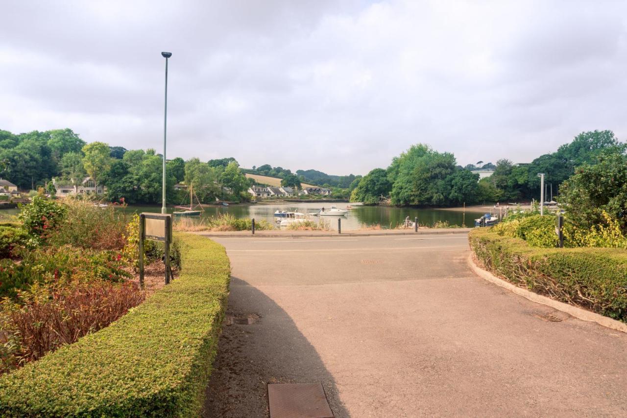 Riverside Apartment With Views And Parking Kingsbridge  Exterior foto
